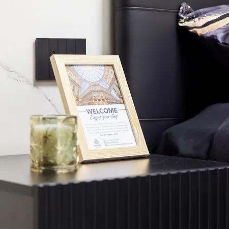 Italian Fashion - Luxurious Marble Center *