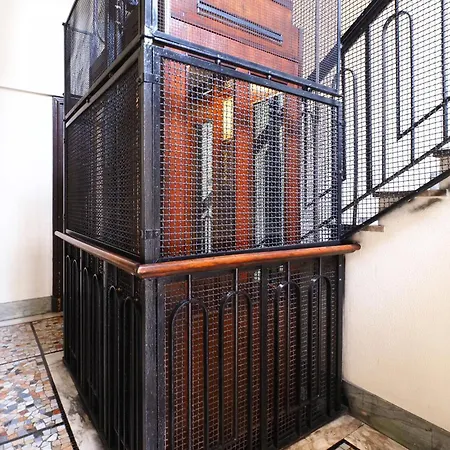 Luminoso Con Terrazzo Forlanini Linate Apartament *