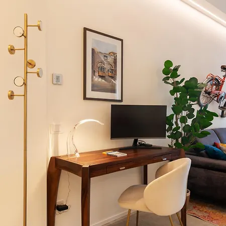 Proudlymi - Nuovo 3 Moscova Mailand