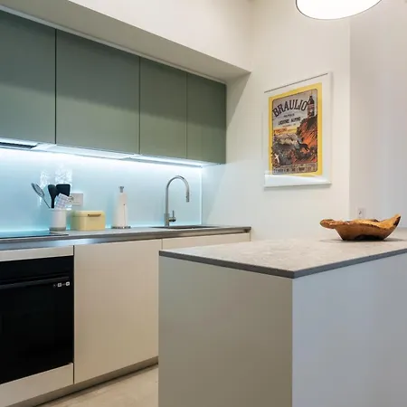 Proudlymi - Nuovo 3 Moscova Apartment *