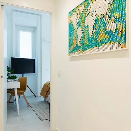 Proudlymi - Nuovo 3 Moscova Apartment