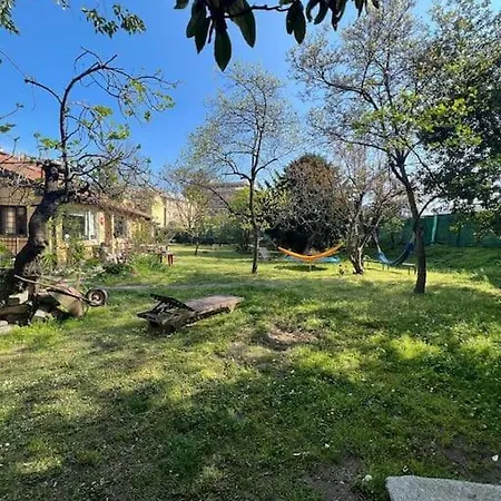 Navigli, Caratteristico Milanese Διαμέρισμα *