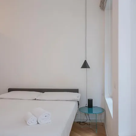 דירה Duomo Elegant Flat *