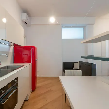 Duomo Elegant Flat דירה *