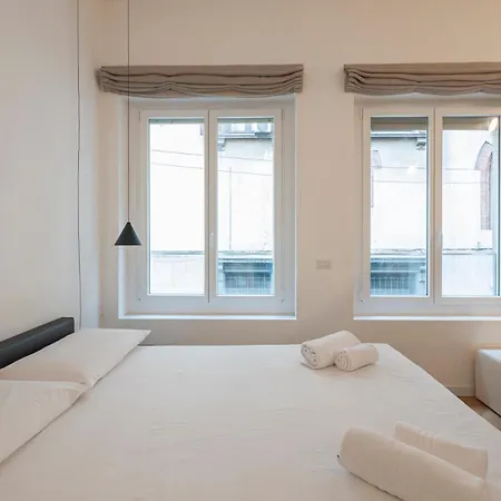 דירה Duomo Elegant Flat *