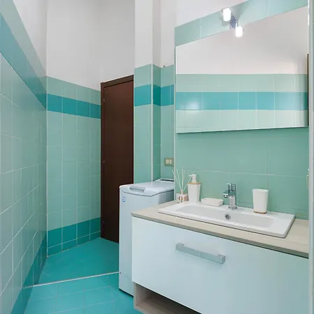 C. Buenos Aires - Stazione Apartment *