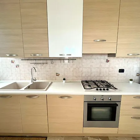 Accomodo Mib58 Bivano Corvetto Апартаменты Милан