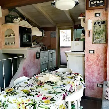 Centrale-luxury With Garden Terrace * Milano