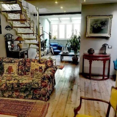 Centrale-luxury With Garden Terrace Apartment Milan