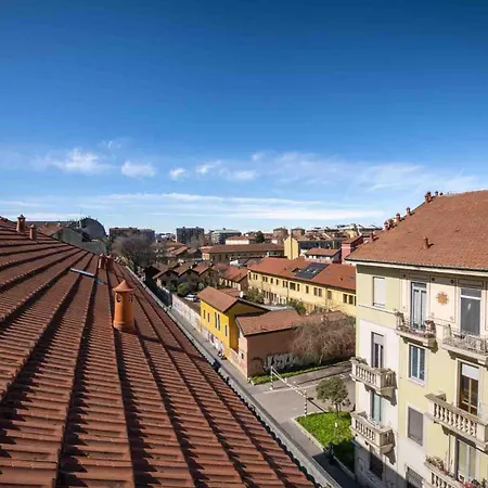 Daire Terrazza Carcano Floor *