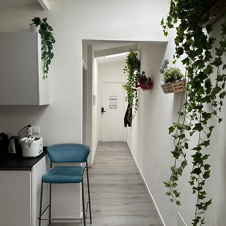 Apartment Dea Dreams Marghera 43 Milan