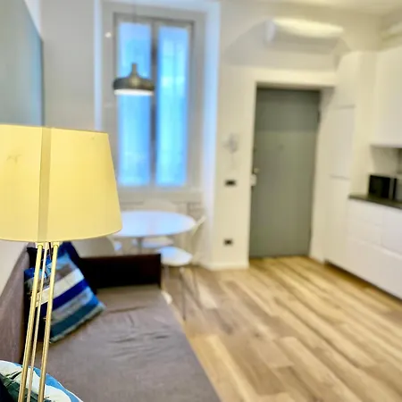 Alla Moda Milano Porta Romana M3 Lodi Tibb Self-Check-In * Milánó