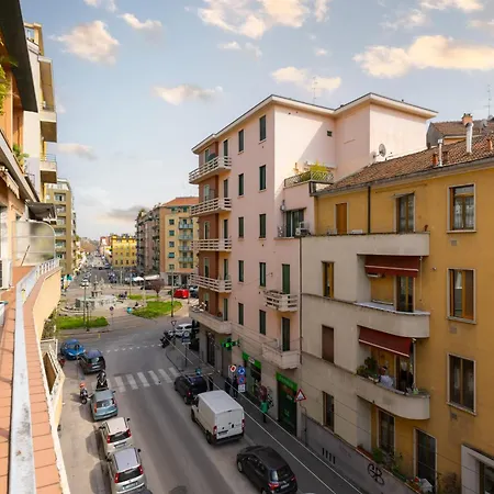 15 Minuti Dal Centro Bovisa Milan