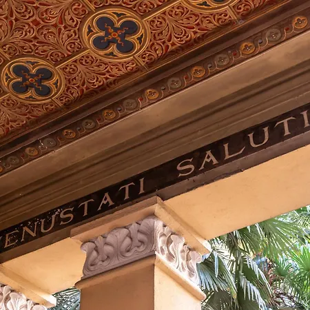 Life Is Beautiful Porta Romana Apartment *