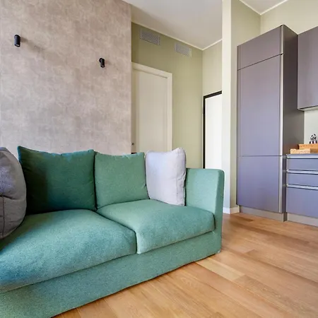 Urban Luxury - Bright And Central *