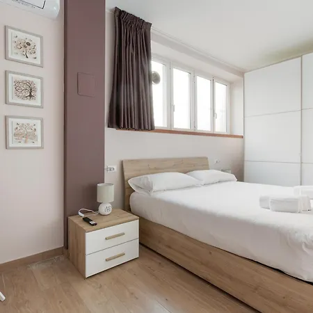 Guesthost - Affori M3 Modern And Cozy * Mailand