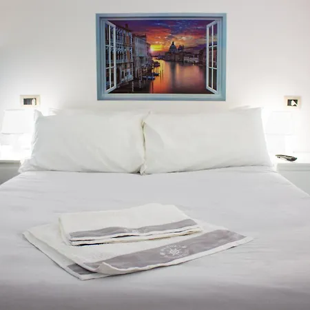 {cesco's Home} Certosa - 10 Min. Fiera - Sacco Apartmán