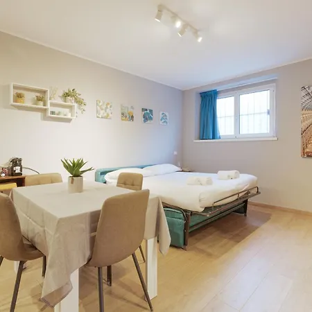 Guesthost - Affori M3 Modern And Cozy Mailand