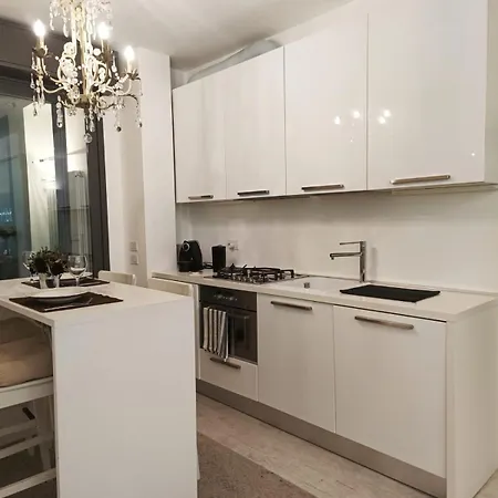 Yr - Dateo Lägenhet Milano