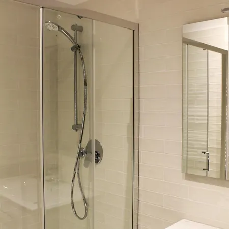 Miki - Mauro Macchi 91 Appartement