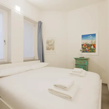 Guesthost - Spacious - 1,4km From Corso Buenos Aires *