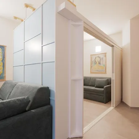 Spacious - 1,4km From Corso Buenos Aires Apartment *