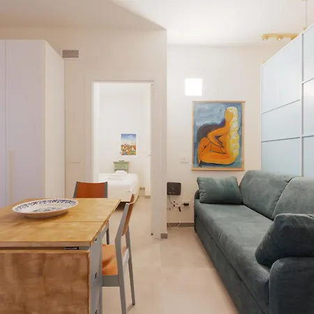 Guesthost - Spacious - 1,4km From Corso Buenos Aires