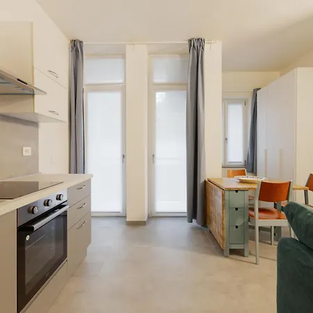 Appartement Guesthost - Spacious - 1,4km From Corso Buenos Aires Milan
