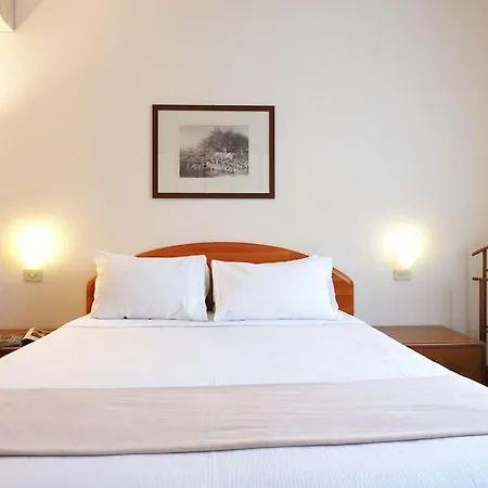 Contempora - Trilocale Lagosta 9 *