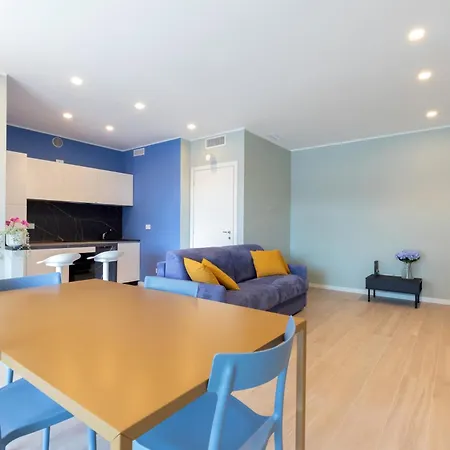 Exclusive Terrace Garden View - 15 Min From Duomo Milan