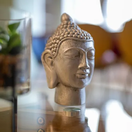 Chic Living - Porta Venezia Apartment *