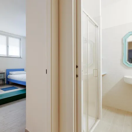 Spacious - 1,4km From Corso Buenos Aires