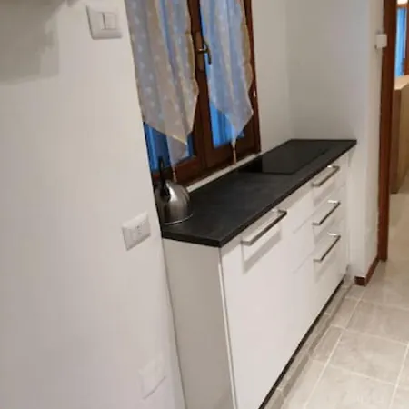 Trilocale Zona Loreto Mm1 - Viale Monza 10 * Milan