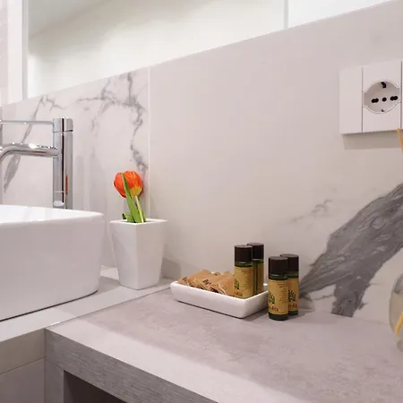 Апартаменты Porta Venezia Charming *