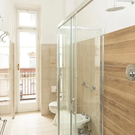 Artstay - Exclusive In Porta Romana, Free Parking