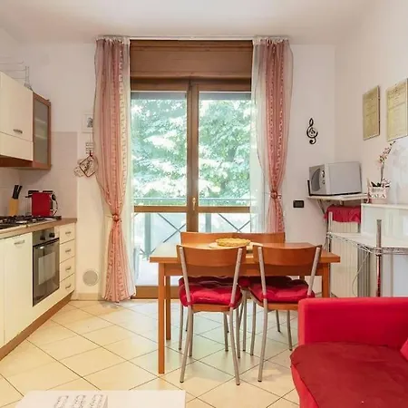 Appartement Elegante A 500 Mt Da M4 Con Wifi E Ac Milaan