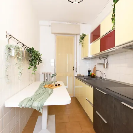 Ihost - Savona 94a * Milano