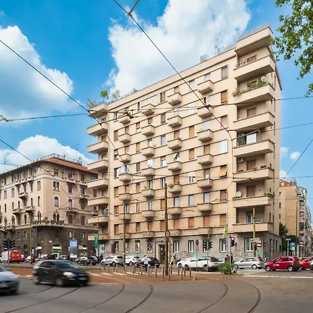 Luni 4 - Design Trilo -m3- 8 Min Dal Duomo Apartment Mailand