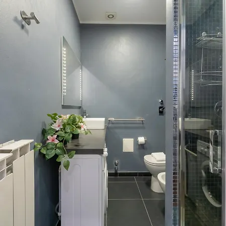 Ihost - Lattanzio 11 Milan