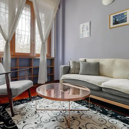 Apartment Ample With Private Parking *