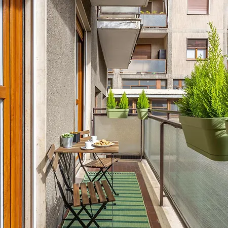 Rail24 - 9 Min Dal Duomo - Stazione Apartment *