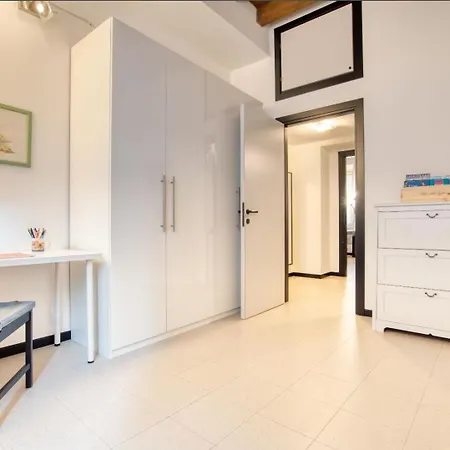 Charming Park - Center - For 5 Guests - Brand New Bathroom