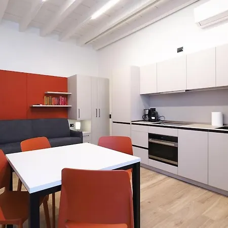 La Casa Di Ringhiera Porta Venezia