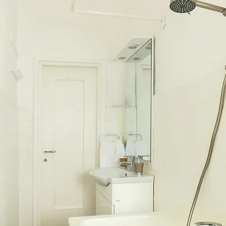 Dehomes - Porta Vittoria Comfort