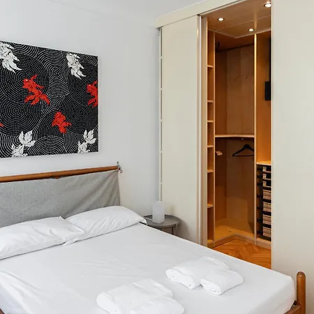 Elegante Bilocale In Montenapoleone - Brera * Milano