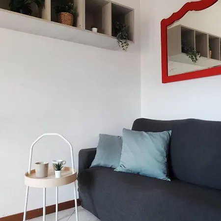 Martesana 26 * Milan