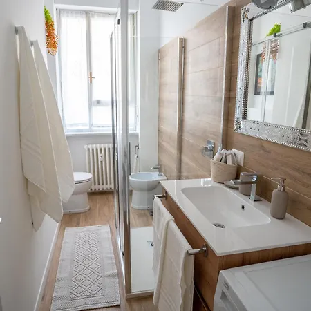 Mont Noir * ميلان