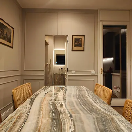 Ottoboni 2a Luxury Penthouse Apartment Milan