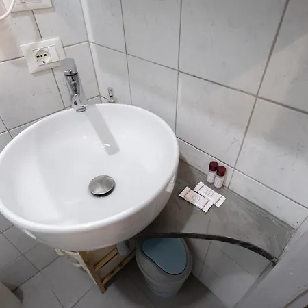 Apartment Moderno A 2 Minuti Dalla Metro *