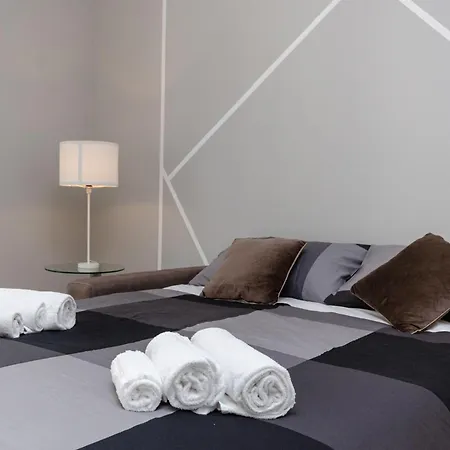 Апартаменты Vivimihome-Navigli Balcony & Parking *